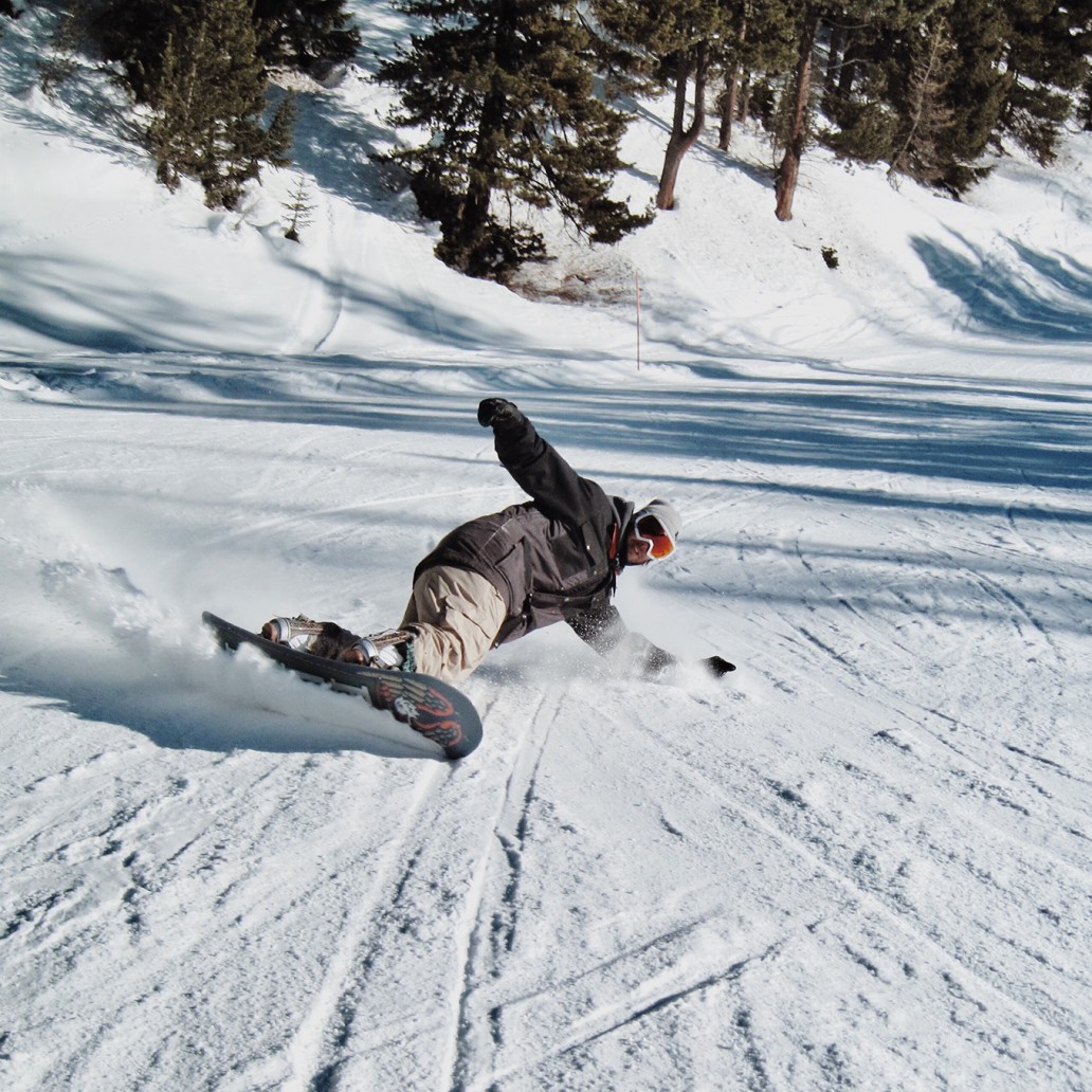 Snowboarden in Arosa - Snowboard mieten direkt beim Bahhof