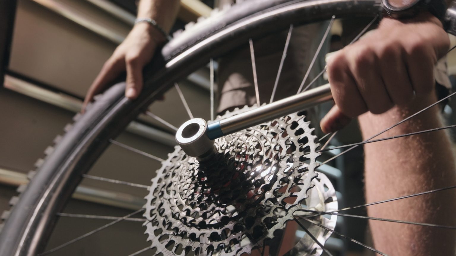 Bike service at Gisler Sport Arosa